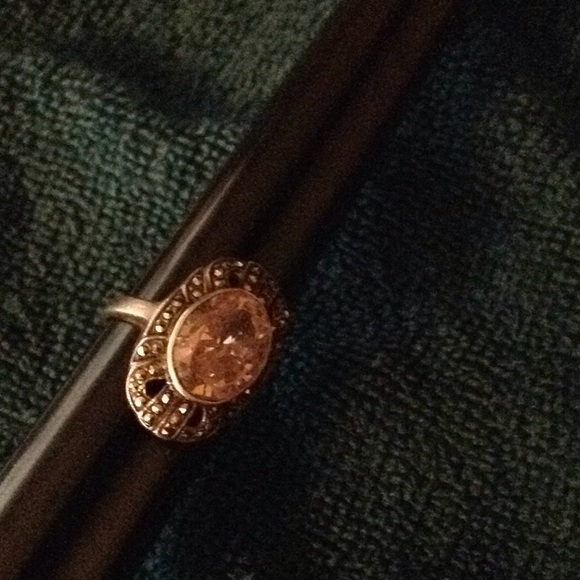 VINTAGE STERLING SILVER 925 STAMPED RING - Picture 3 of 7